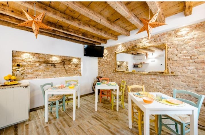 B&B Incalle Кьоджа Экстерьер фото
